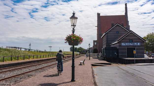 Flower and Shower - Hanging baskets Medemblik
